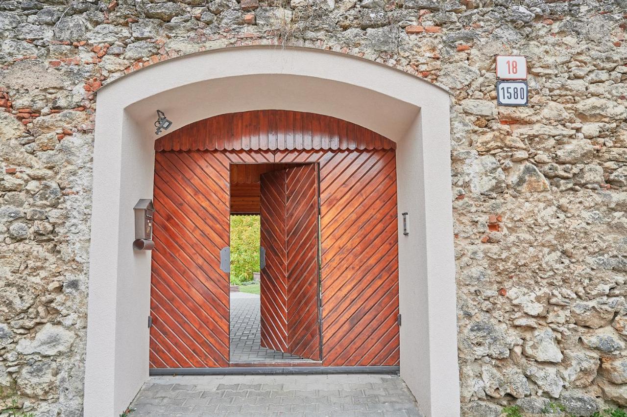 "Na Skale " Apartment In Center, Free Parking Bojnice Exterior foto